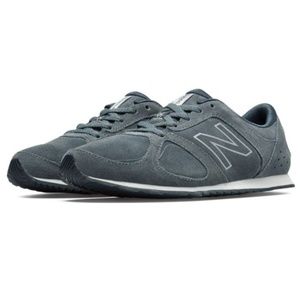 New Balance 555 size 7 -gray blue